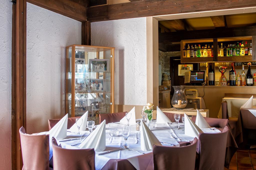 Hotel-Restaurant Schwyzerhuesli Viernheim Exteriér fotografie